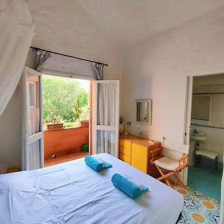400mt From The Sea + Pool Holiday home Porto Istana